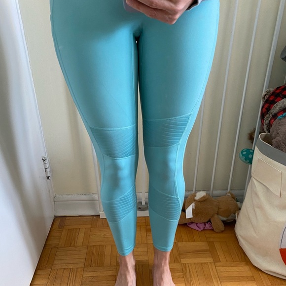 Fabletics Moto 7/8 legging - Picture 7 of 9